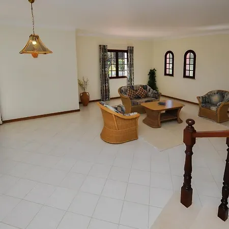 Casa Paulo - Great Location 阿尔布费拉