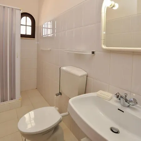 Casa Paulo - Great Location Feriehus Albufeira