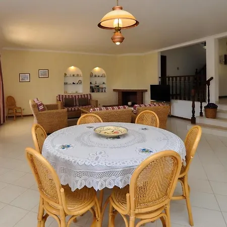 Casa Paulo - Great Location Feriehus *